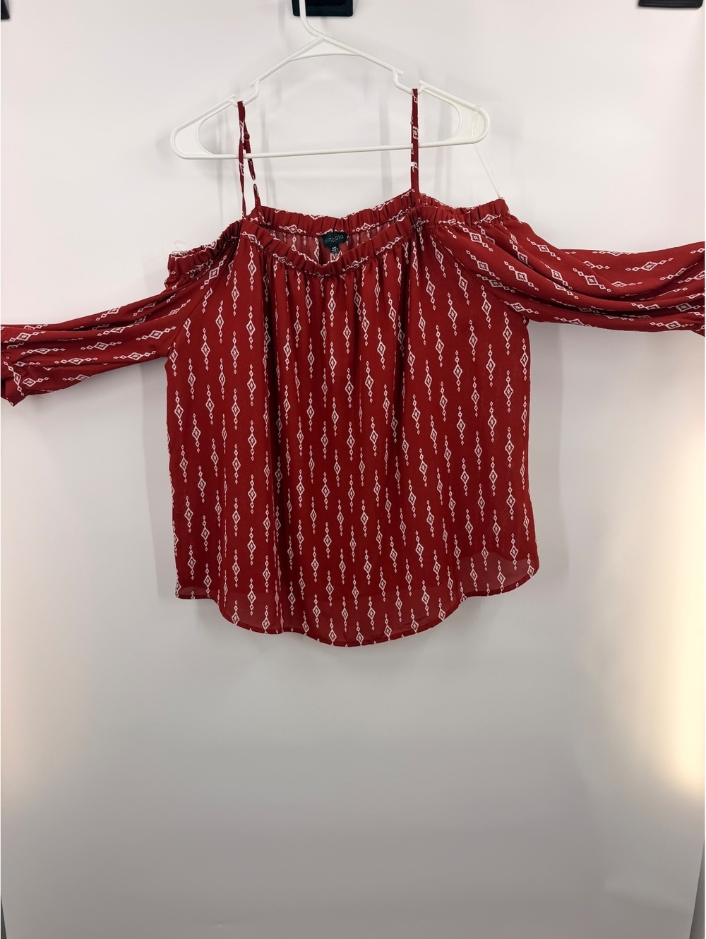 Zenobia 3XL Cold Shoulder Blouse Rust Red Geometric Print NWT
